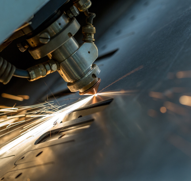 Découpe laser sur mesure tous métaux chez CTA MGA à Gazeran proche de Rambouillet - Yvelines (78)